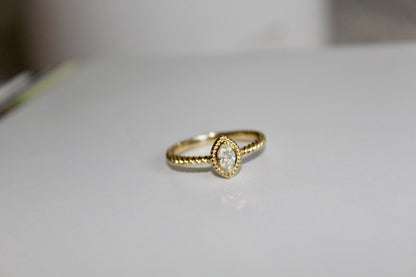 Marquise Twist Ring