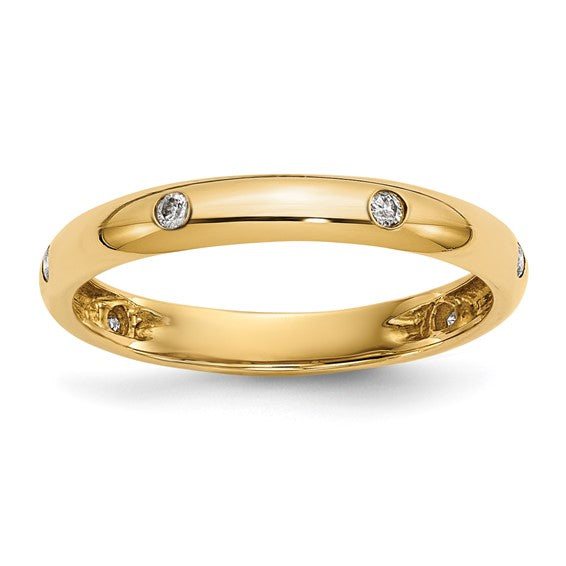 Gold and Diamond Ring